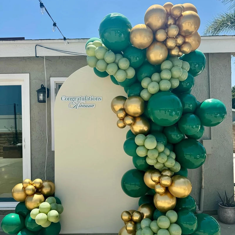 Kit arche de ballons vert foncé, vert sauge et or chromé, pour anniversaire ou baby shower