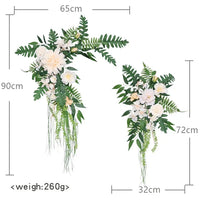 Fleurs et Voilages pour Arche de Mariage, paire de compositions, pêche et crème sur feuillage de fougère