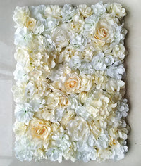 Mur de Fleurs Artificielles, coloris ivoire et champagne