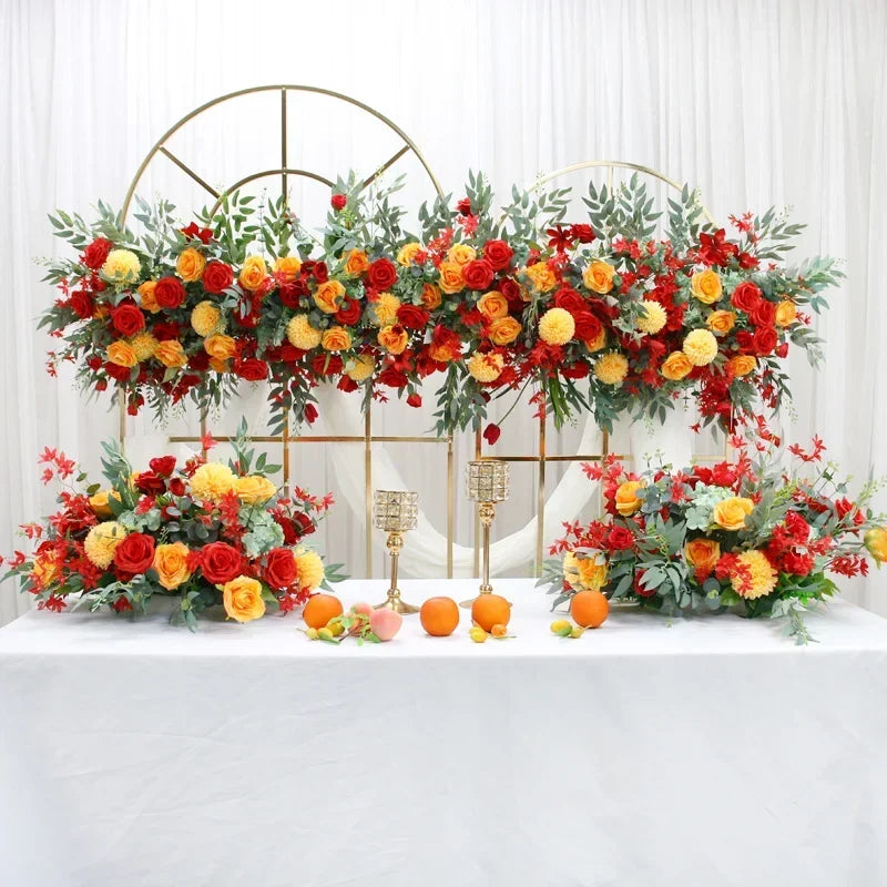 Fleurs pour arche de mariage rouge et orange