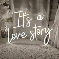 Néon mariage « It's a Love Story », à suspendre au mur