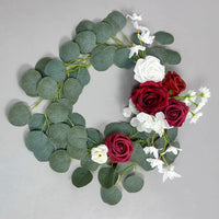 Composition de Fleurs pour Arche, Roses Bordeaux et Eucalyptus, vue complémentaire 3