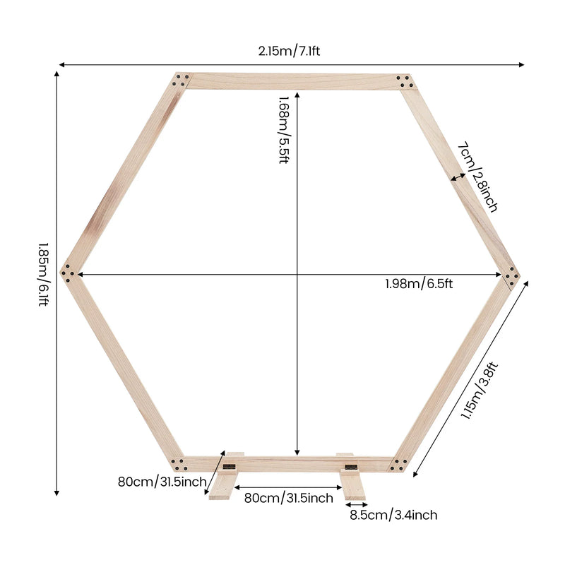 Arche de mariage en bois hexagonale naturel, pour un mariage en extérieur