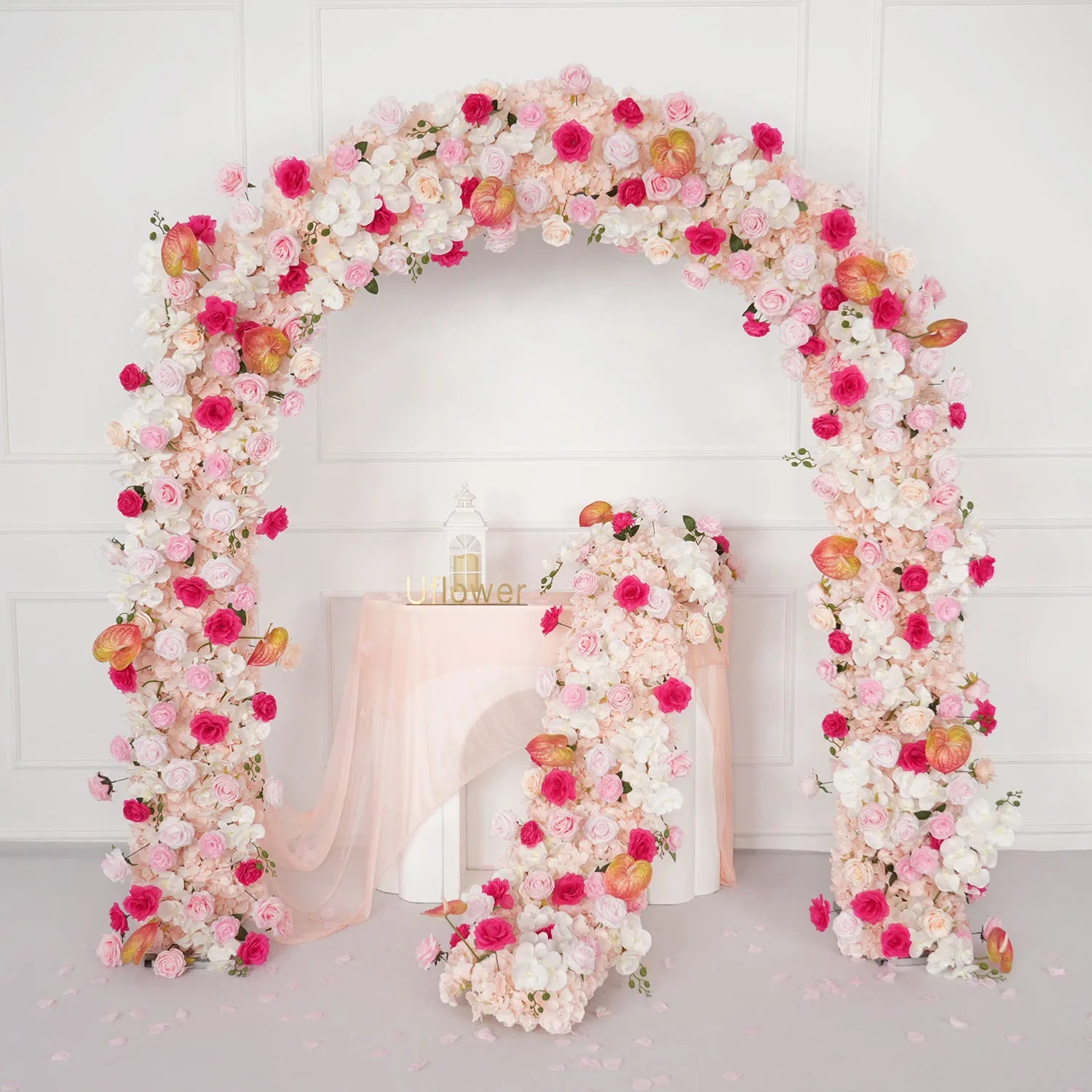 Fleurs pour arche de mariage