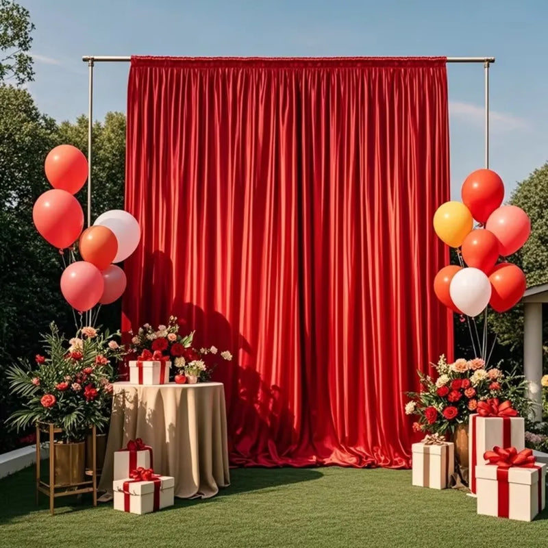 Rideau Satin Brillant pour Fond de Cérémonie, 140 cm de Large, coloris rouge