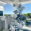 Kit Arche de Ballons Bleu Ciel, Blanc et Argent, 153 Pièces