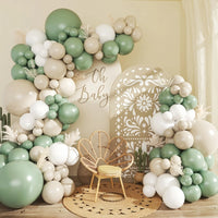 Kit Arche de Ballons Vert Sauge, Sable et Blanc, 120 Pièces, vue d'ensemble
